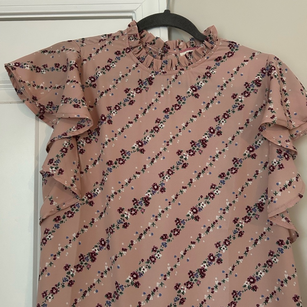 ANDREE BY UNIT Floral Ruffle Sleeve Blouse - Mauve